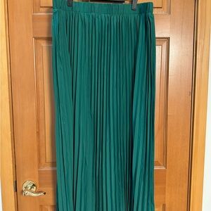 SHEIN green Maxi Pleated Skirt